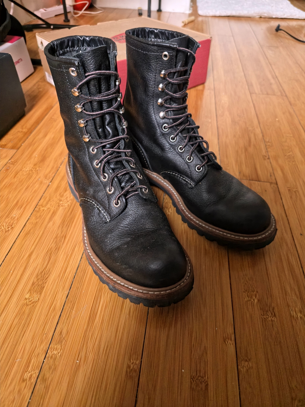 Mens Red Wing Heritage Logger Boot - size 9D